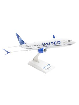 United 737 MAX8 1:130 Model