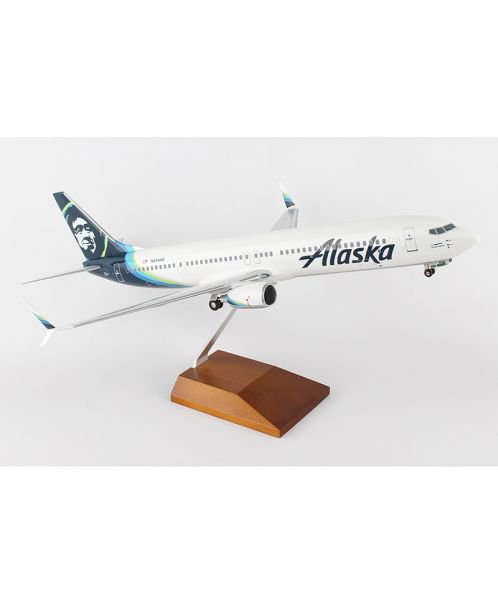 Alaska Airlines Boeing 737-900ER New Livery Desk Display Model 1/100 ES Airplane
