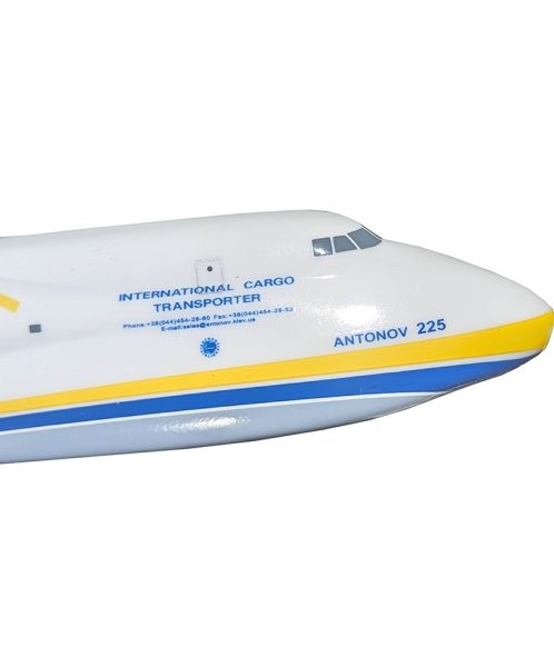 Flight Miniatures Antonov AN-225 1:200 Model