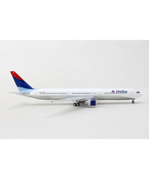 Delta Airlines Boeing 767-300 Gemini Jets 1:400 Model