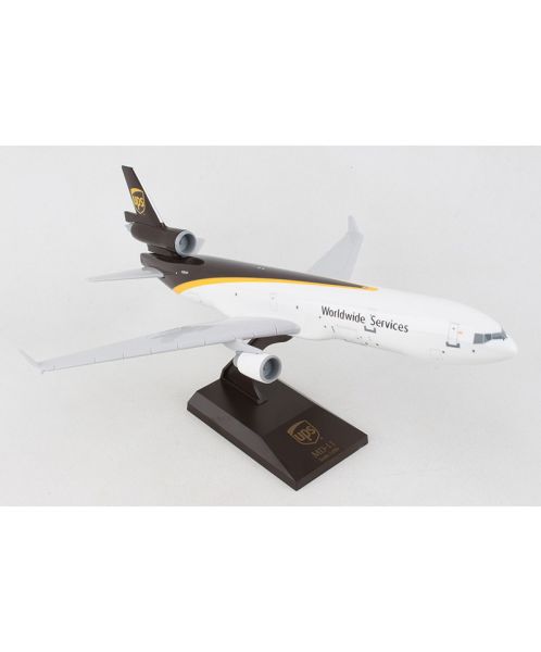 FedEx McDonnell Douglas MD-11F Skymarks 1:200 Model