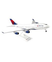 Delta 747-400 with gear 1:200 Model