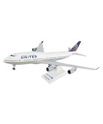 United 747-400 with Gear 1:200 Model