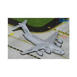 C-17A Globemaster III 1:400 Model